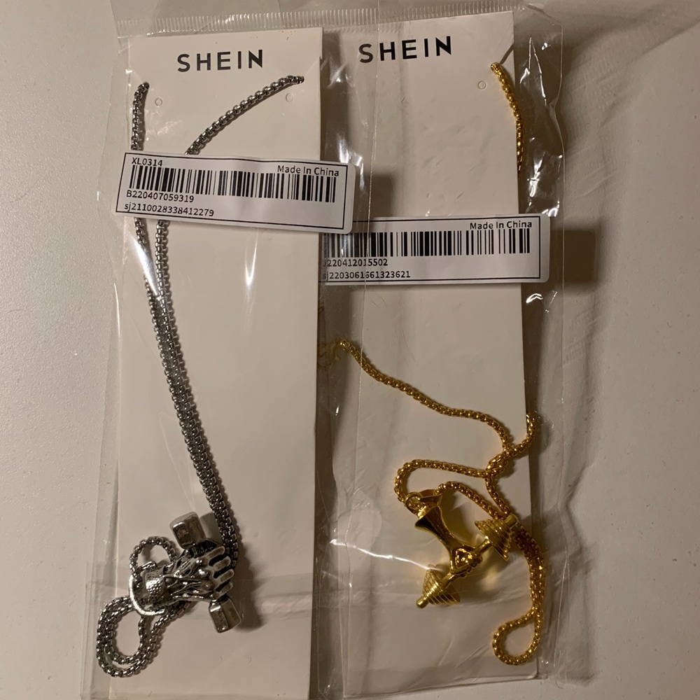 Shein weight lifting necklaces